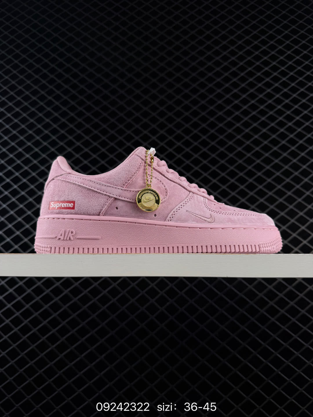 NIKE AIR FORCE 1-DV0788-012